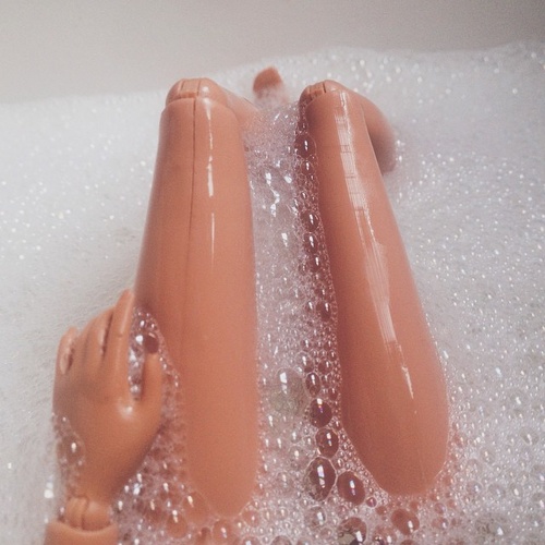 Барби-хипстер: Принимаю ванну и расслабляюсь #блаженство