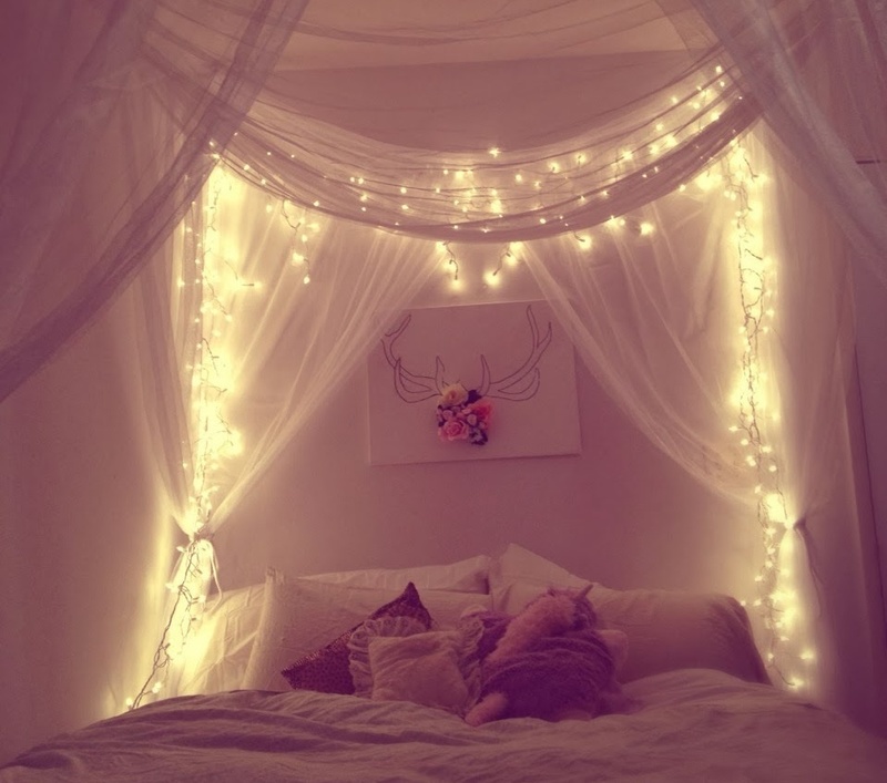 Создайте в своей спальне романтическую атмосферу