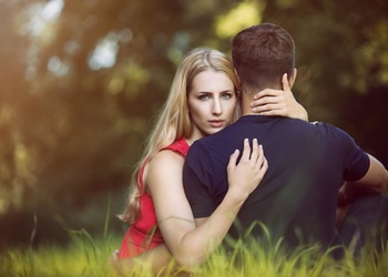 10 признаков того, что любимый человек использует вас ради секса