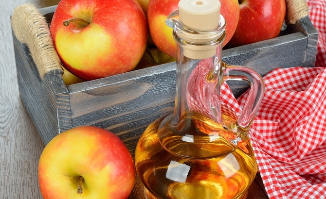 «Волшебное зелье»: 11 причин купить яблочный уксус